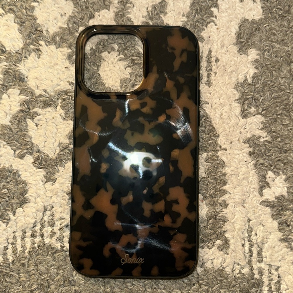 iPhone 14 Pro Max sonix case